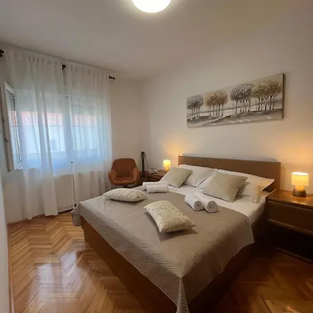 Ostro Trogir